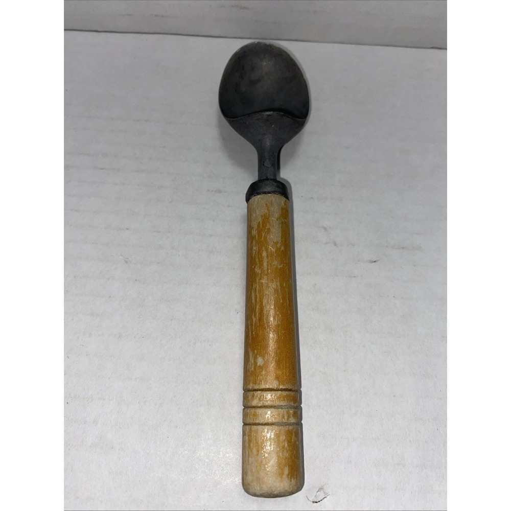 Vintage Metal Ice Scoop with Wooden Handle Collectible Kitchenware 7-1/2 Inches